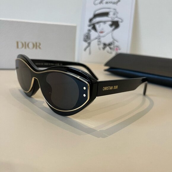 Dior Women's Black Sunglasses - Picture 1 of 7